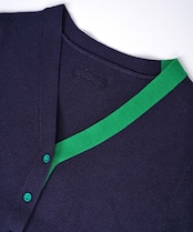 【直営店限定ITEM】バイカラーVネックニットカーディガン (NAVY) CQ-47122H