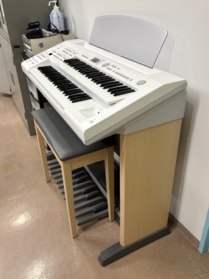 中古エレクトーン ヤマハ ELB-02（2023年製・スタンダードモデル）