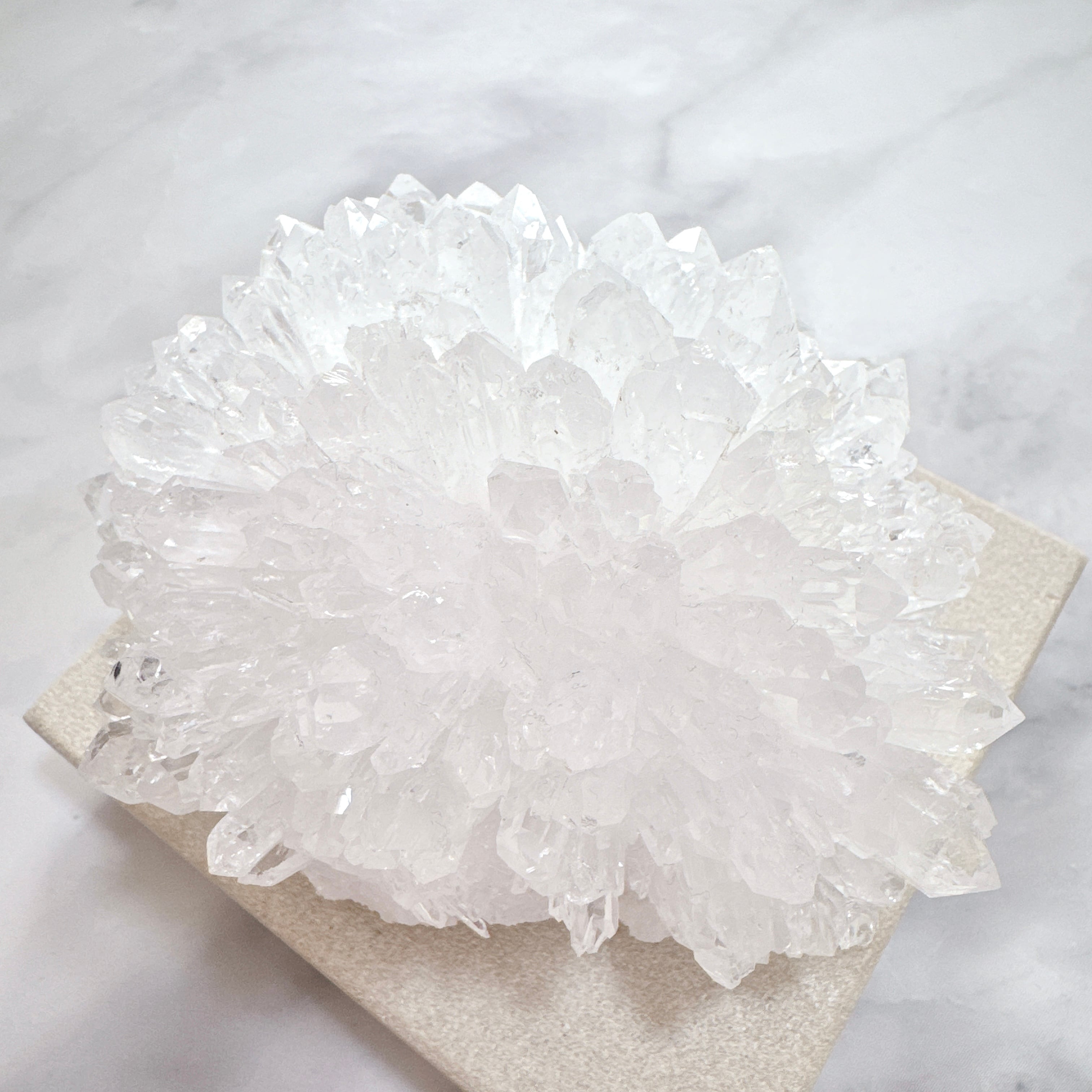 福建省産 菊花水晶クラスター 原石 天然石 | Rinolis-interior stones