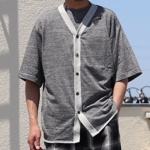 Two-tone Color Half Sleeve Baseball Cardigan　Gray