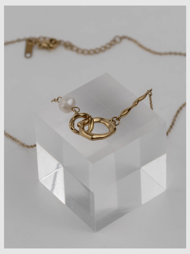 Necklace -Gold-