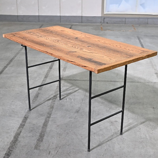 展示品 杉山製作所 11万「FACT」ダイニングテーブル B ワーク 作業 机 杉 無垢 古材 アイアン脚 インダストリアル リビング ダイニング【中古家具/中古インテリア/USED家具ユーズド家具/リサイクル】