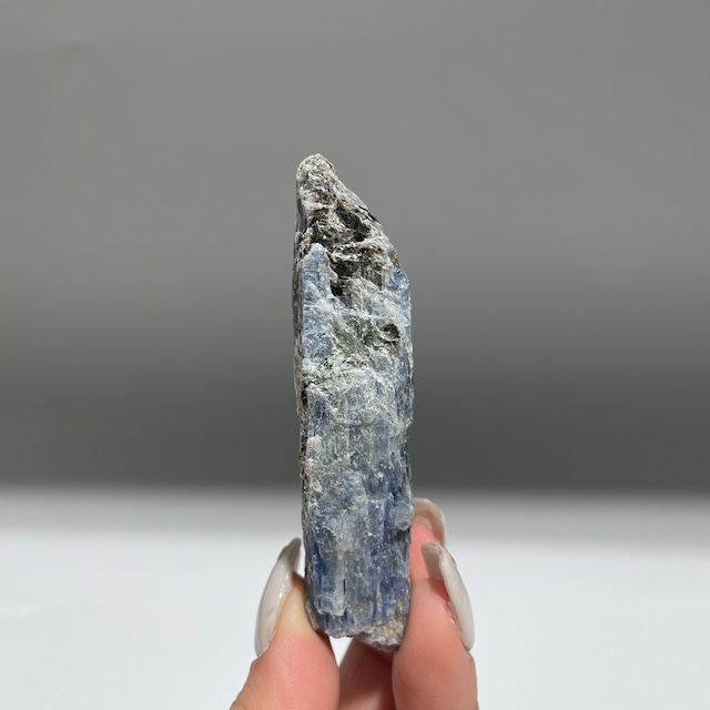 カイヤナイト 原石13◇ Kyanite ◇天然石・鉱物・パワーストーン