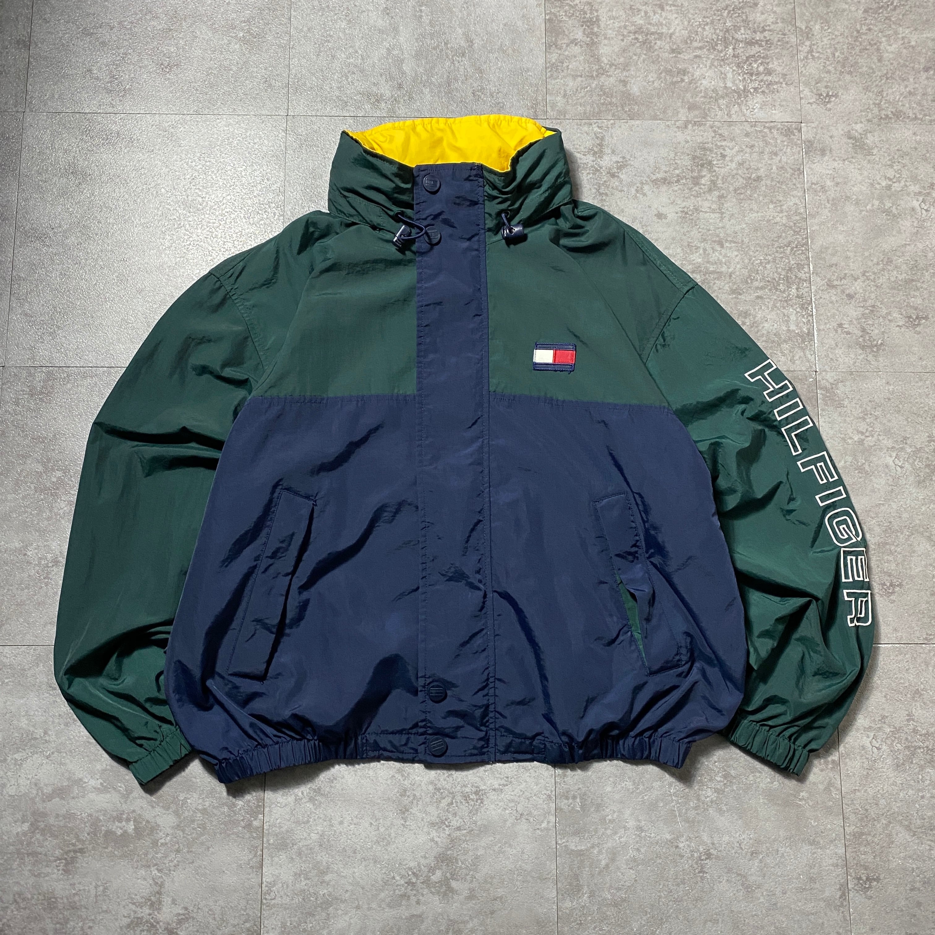 90's Tommy Hilfiger トミーヒルフィガー ワンポイント アーム刺繍ロゴ