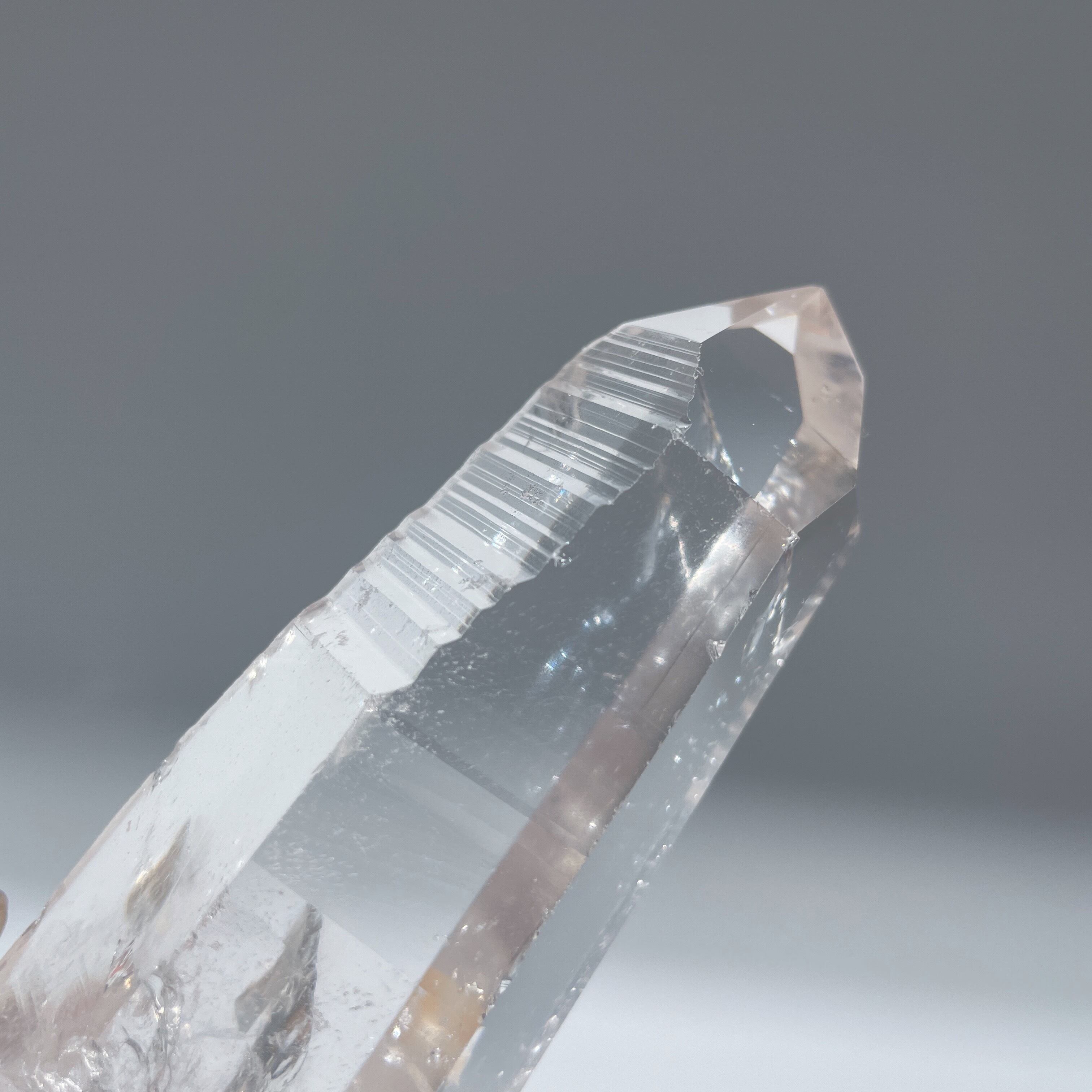 ゼッカ産クリアクォーツ(セミポリッシュ) ポイント13◇ Clear Quartz ◇天然石・鉱物・パワーストーン