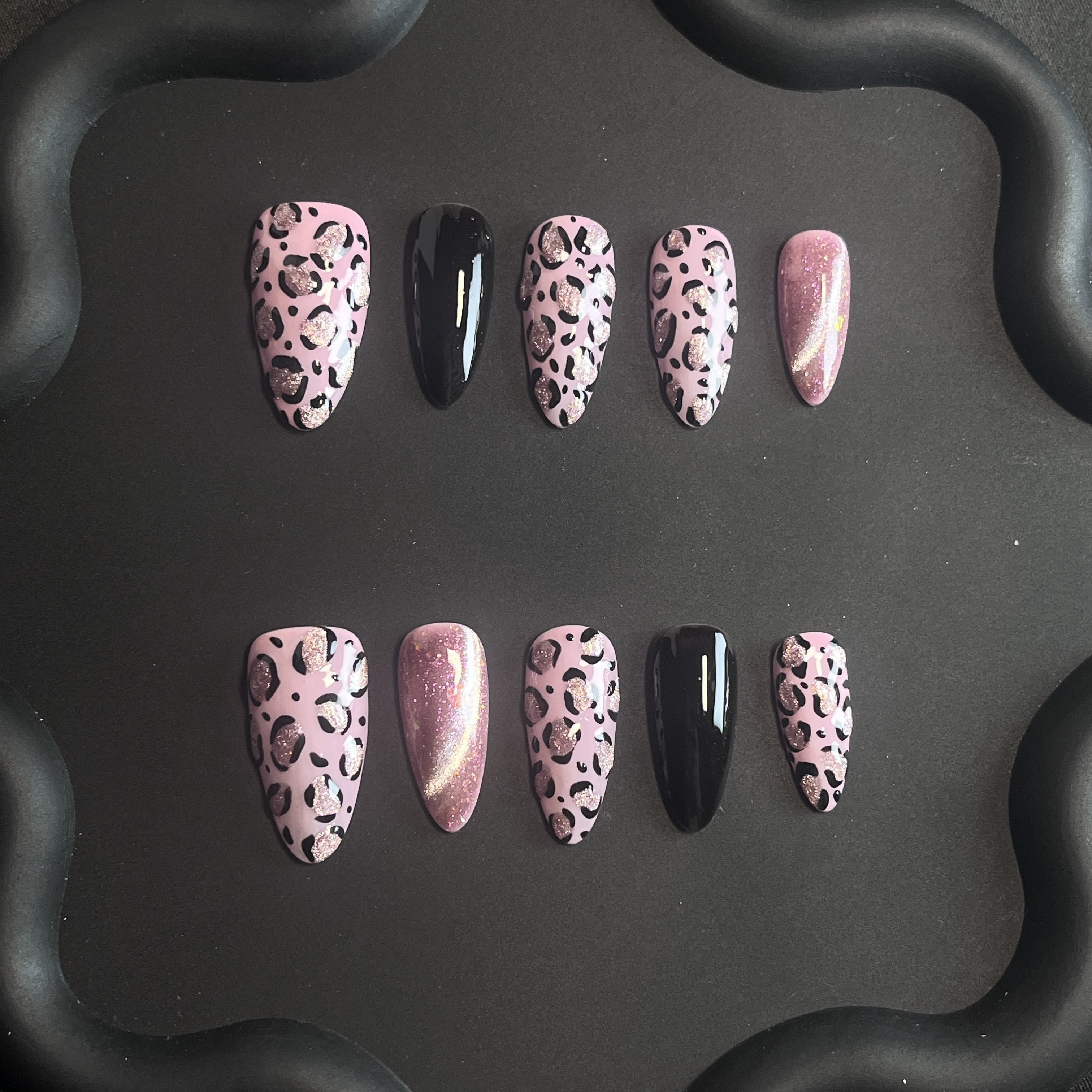 ピンクレオパードネイルチップ | friendsnail
