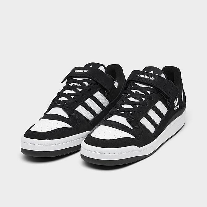 パンダ adidas スニーカー
