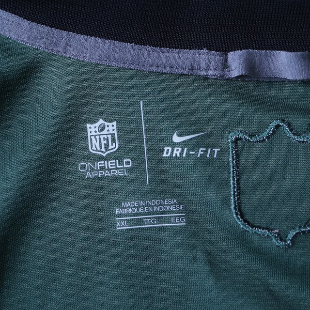 "NFL×NIKE"Green Bay Packers XXL over silhouette track jacket