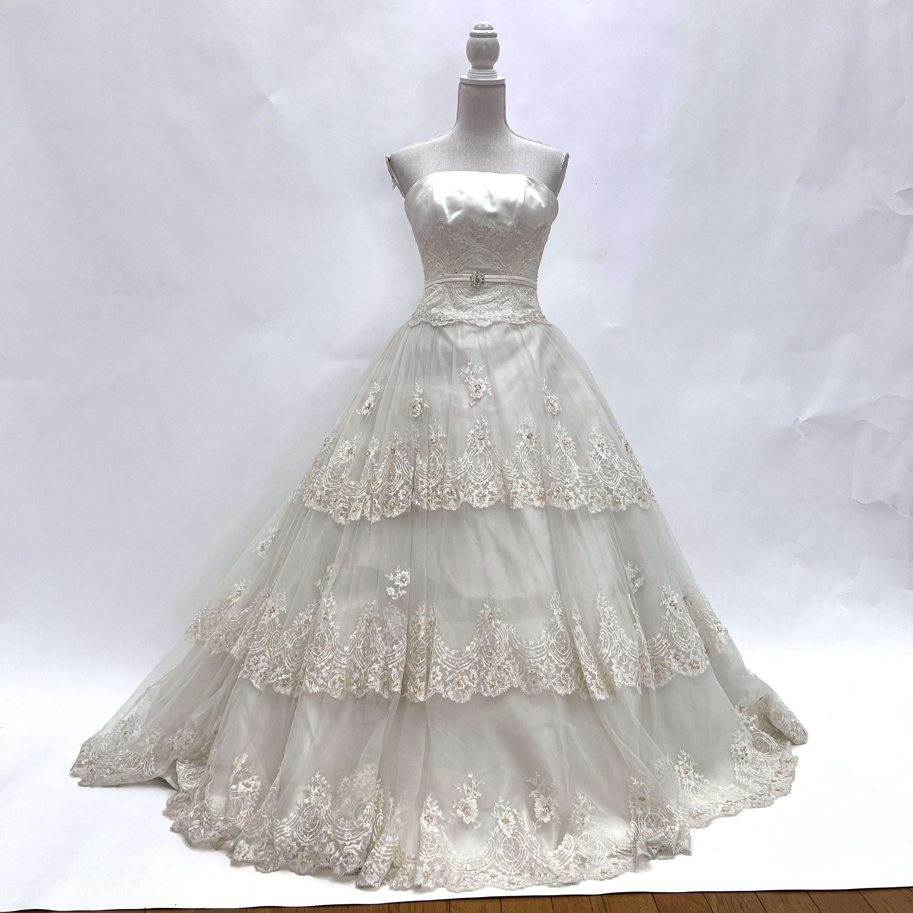中古 ウェディングドレス プリンセス オフホワイト 9号程度 W-366