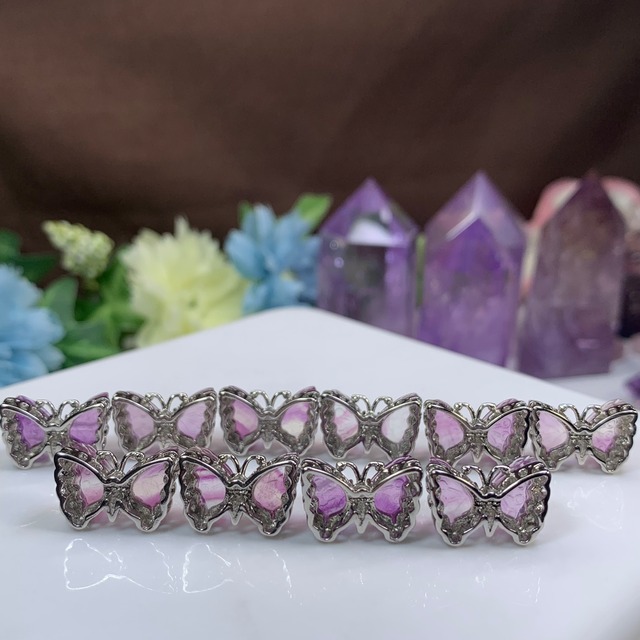 在庫処分セール☆10.  10個セット☆パープル系フローライト蝶々・縦横貫通穴☆パーツ