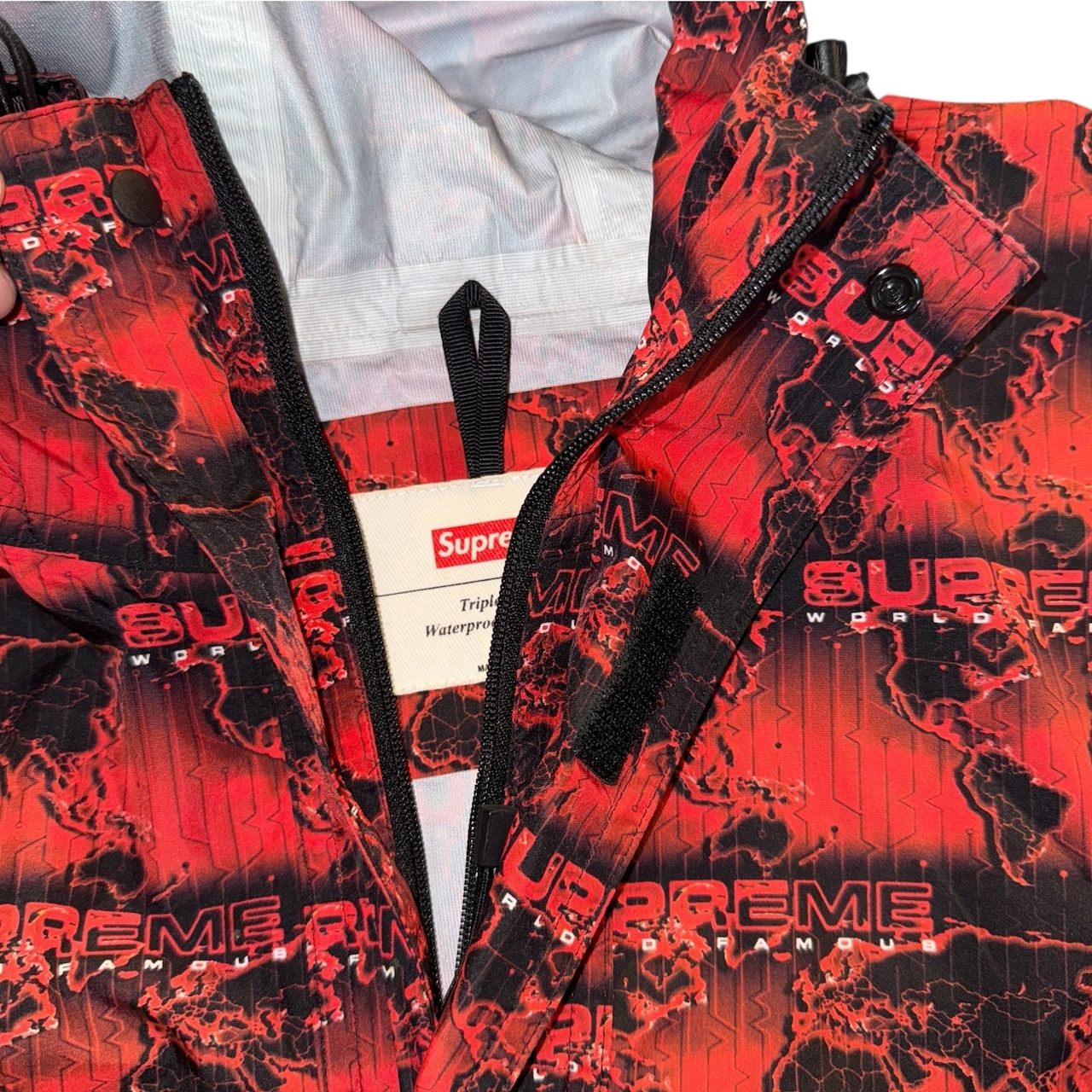 【SUPREME】シュプリーム 18SS World Famous Taped Hooded ナイロンジャケット