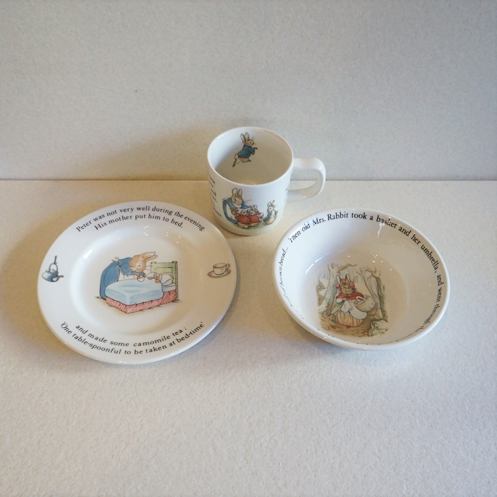 Wedgwood ウエッジウッド　ピーターラビット　3点キャッシュポット