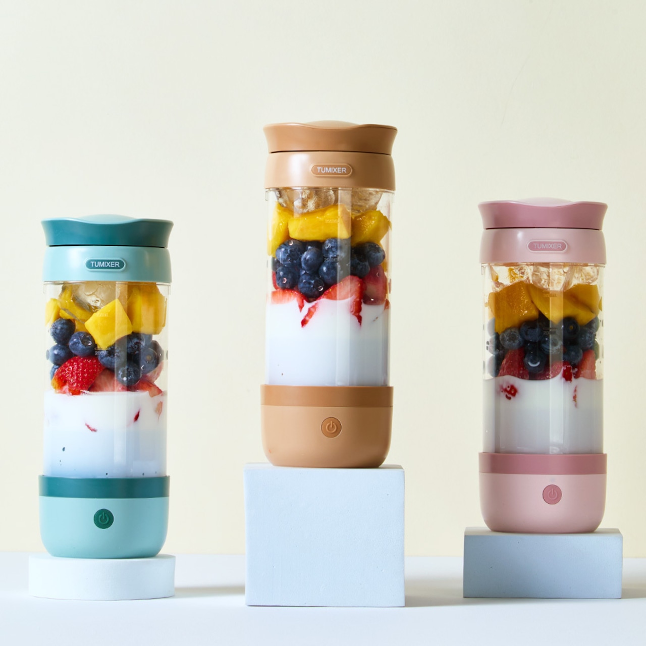 忙しい毎日でも、持ち運べるタンブラーブレンダー【TUMIXER】