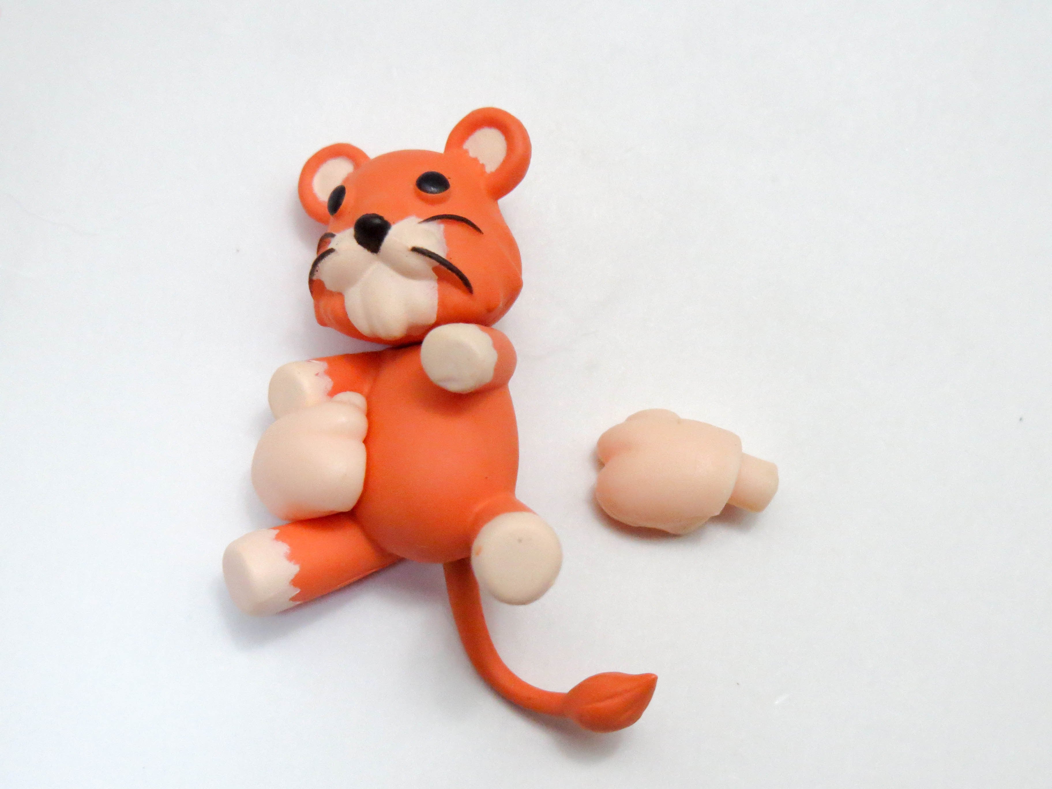 SALE】【225】 セイバー コンプリートファイル・エディション 小物