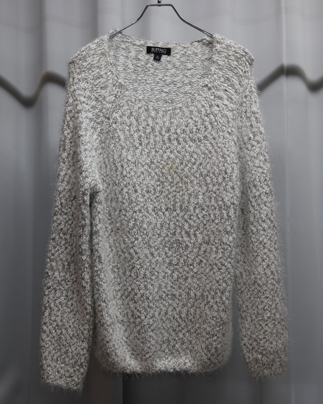 loose neck shaggy knit