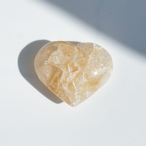 ゴールデンヒーラー ハート型 04 ◇ Golden Healer ◇ 天然石・鉱物・パワーストーン