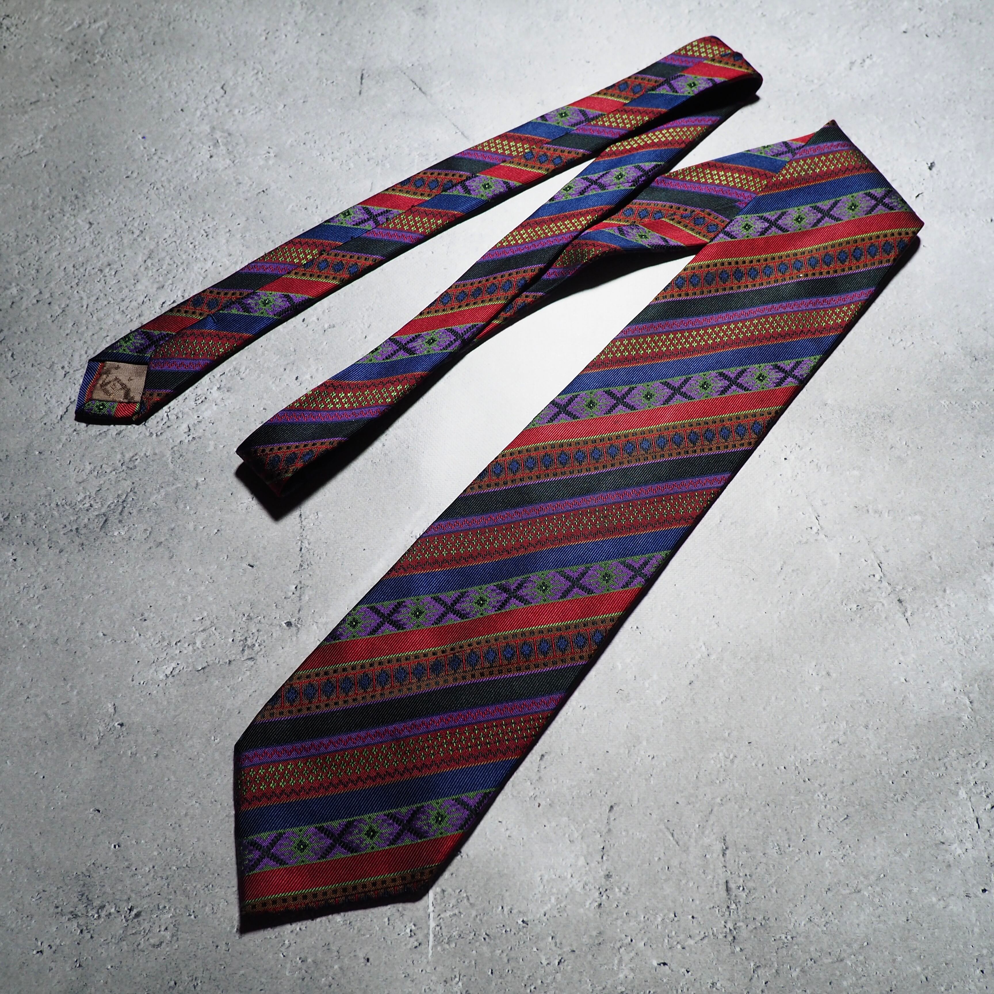 1990s ” KENZO ” Beautiful Bewitching pattern Design vintage silk Tie