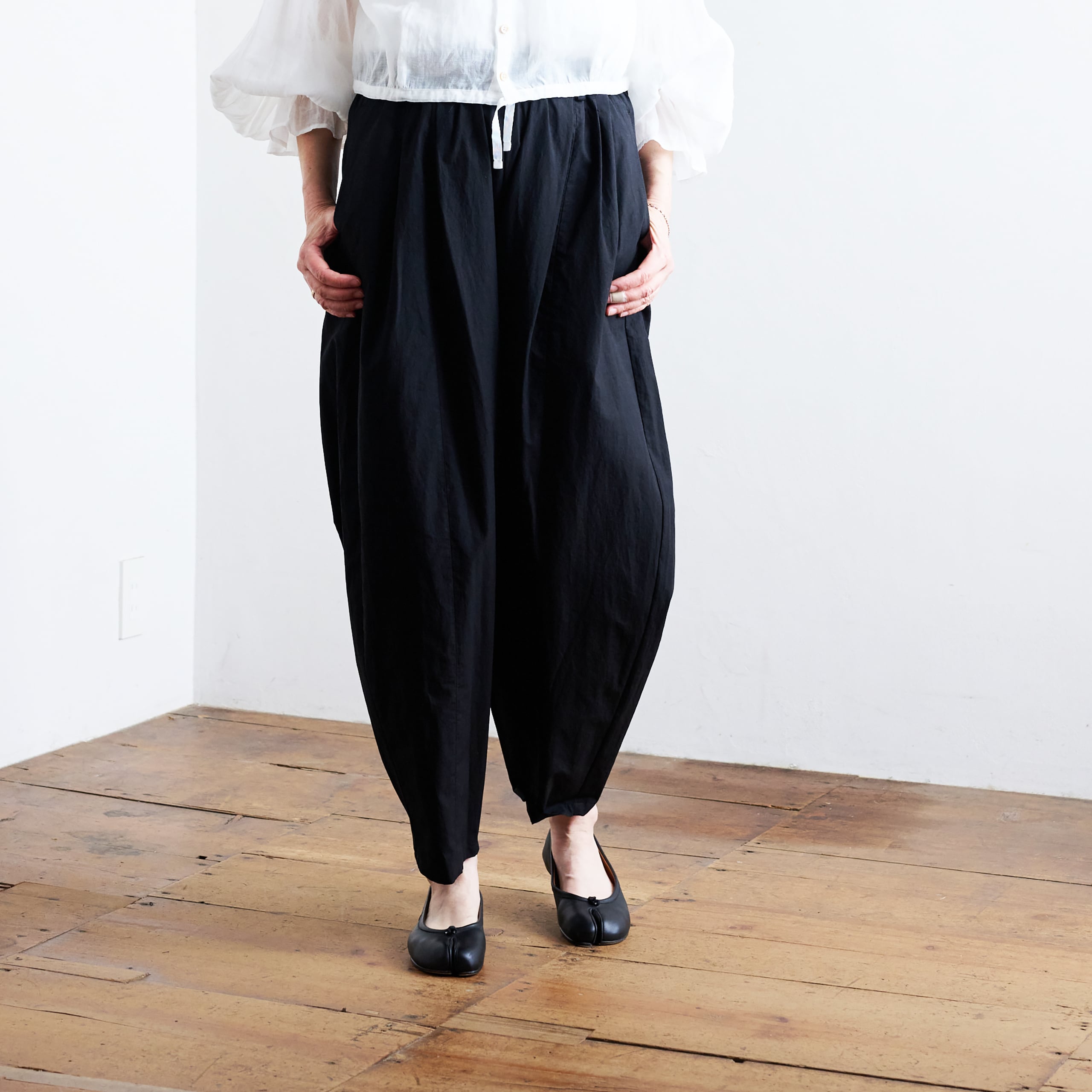 LOEFF ロエフ キャットニップ ジャガード パンツ 8814-299-0204 BLACK