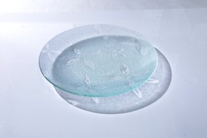昭和型ガラス「めばえ」　皿　円形　大（Φ180mm）