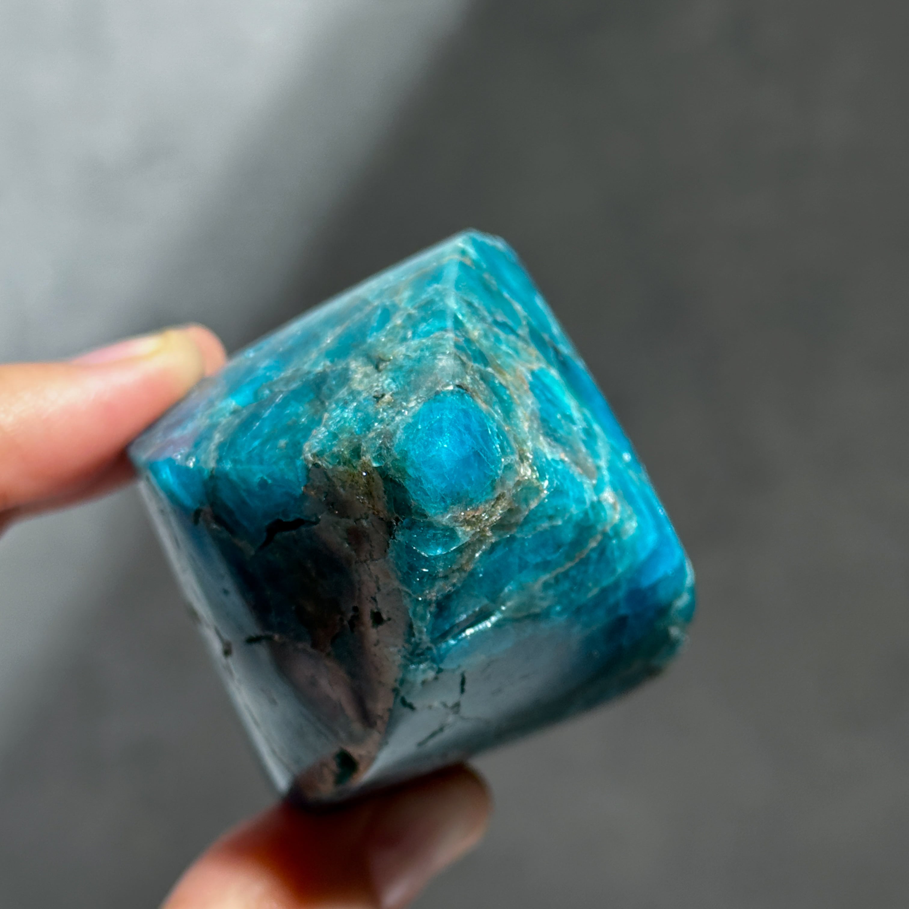 ブルーアパタイト フレイム型23◇ Blue Apatite ◇ 天然石・鉱物