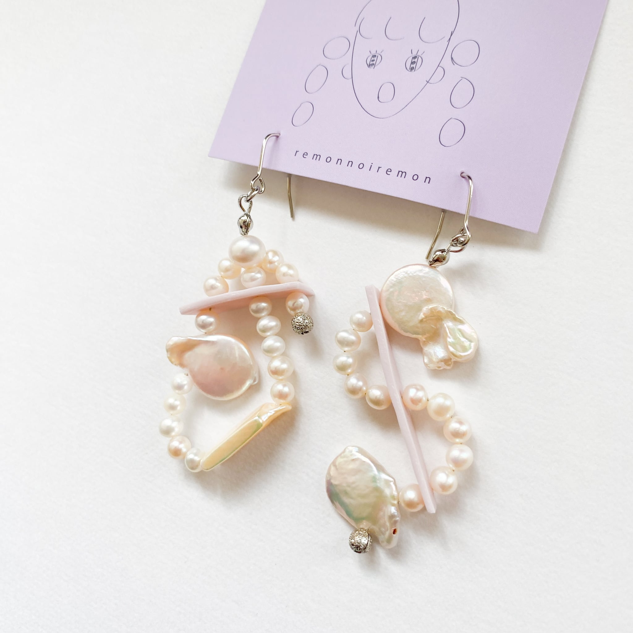 淡水パールのくねくね(ピアス/イヤリング)