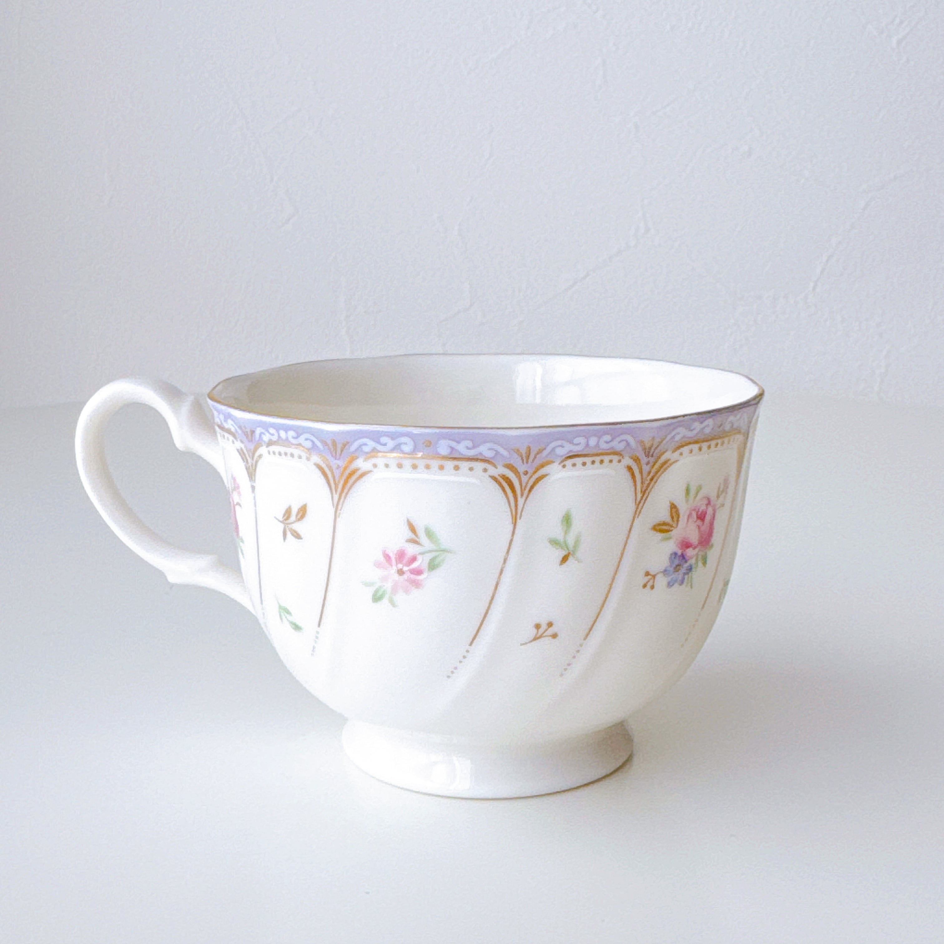 ノリタケ　NORITAKE vintage】Noritake ノリタケ ロマンティックカラーのフローラルティー
