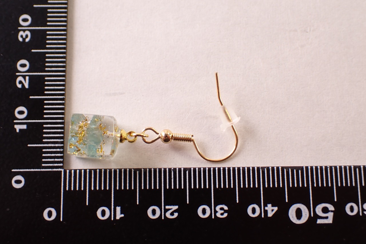 【定期便利用者様限定】アパタイトレジンピアス　 [D11‐139]