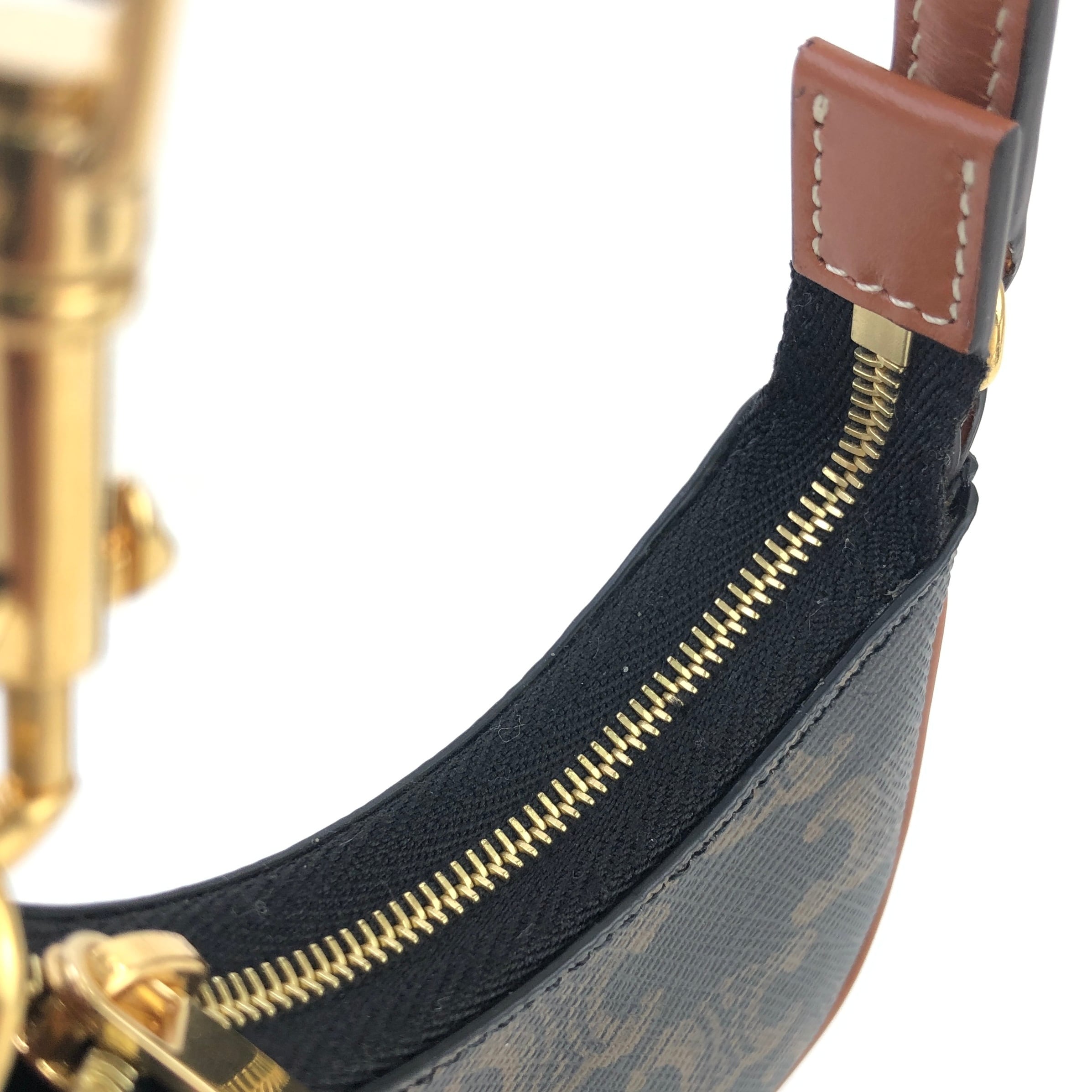 CELINE セリーヌ トリオンフ AVA PVC×レザー マイクロ ミニ コイン