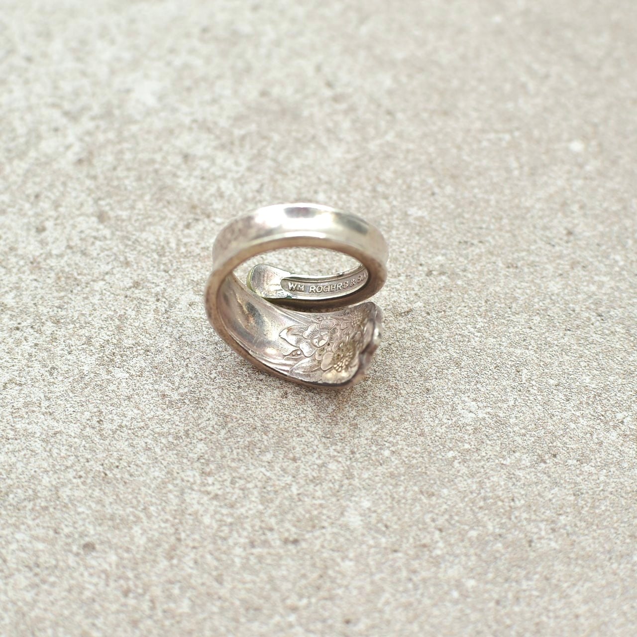 Vtg WM Rogers & son silver spoon ring | 古着屋 grin days memory ...