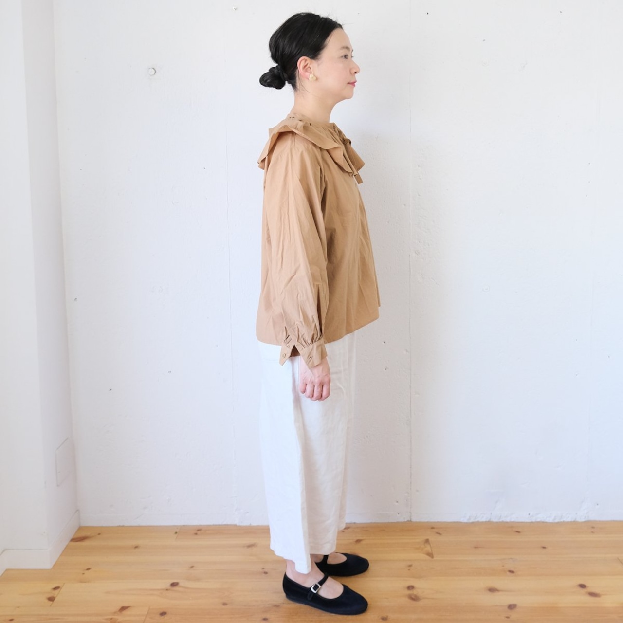 ROBE de PEAU(ローブデポー) ラッフルカラーブラウス