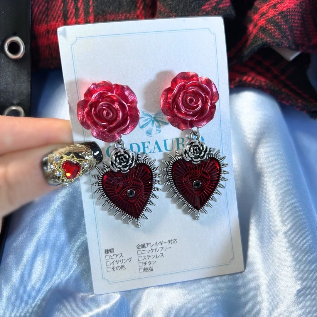 ゴスロリ パンク 薔薇 赤 目 ハート 棘 ピアス イヤリング ステンレス