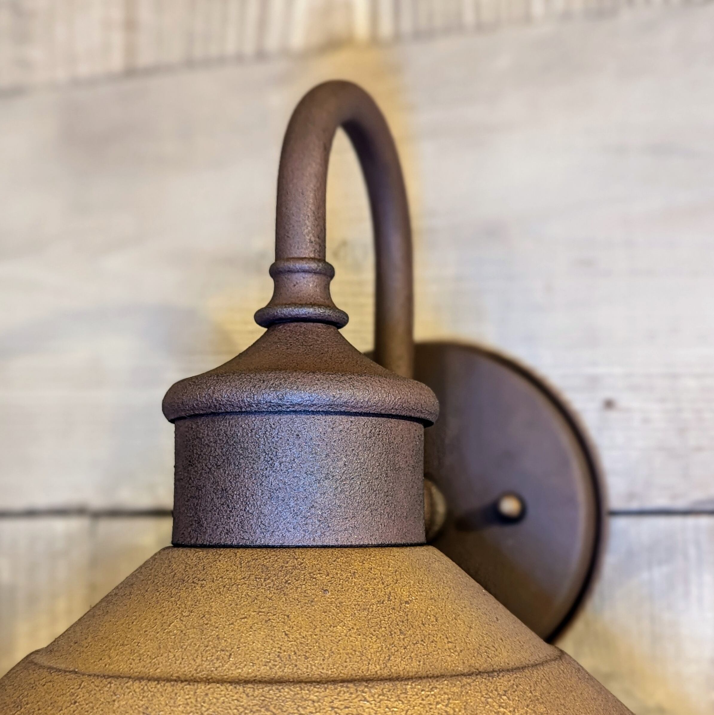 レトロな外灯 鋳肌真鍮色／コッパーベース古塗装【受注生産】 | Odoson