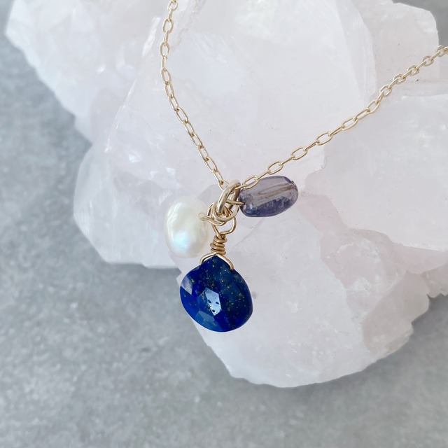 宇宙の片隅から