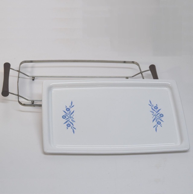 ヴィンテージ　CORNING WARE　プロイル ベイクトレイ 木製ハンドルトレイホルダー付き 　コーンフラワー