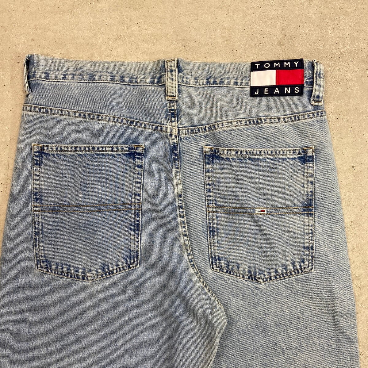 TOMMY JEANS トミーヒルフィガー ワイド デニムパンツ メンズW33相当
