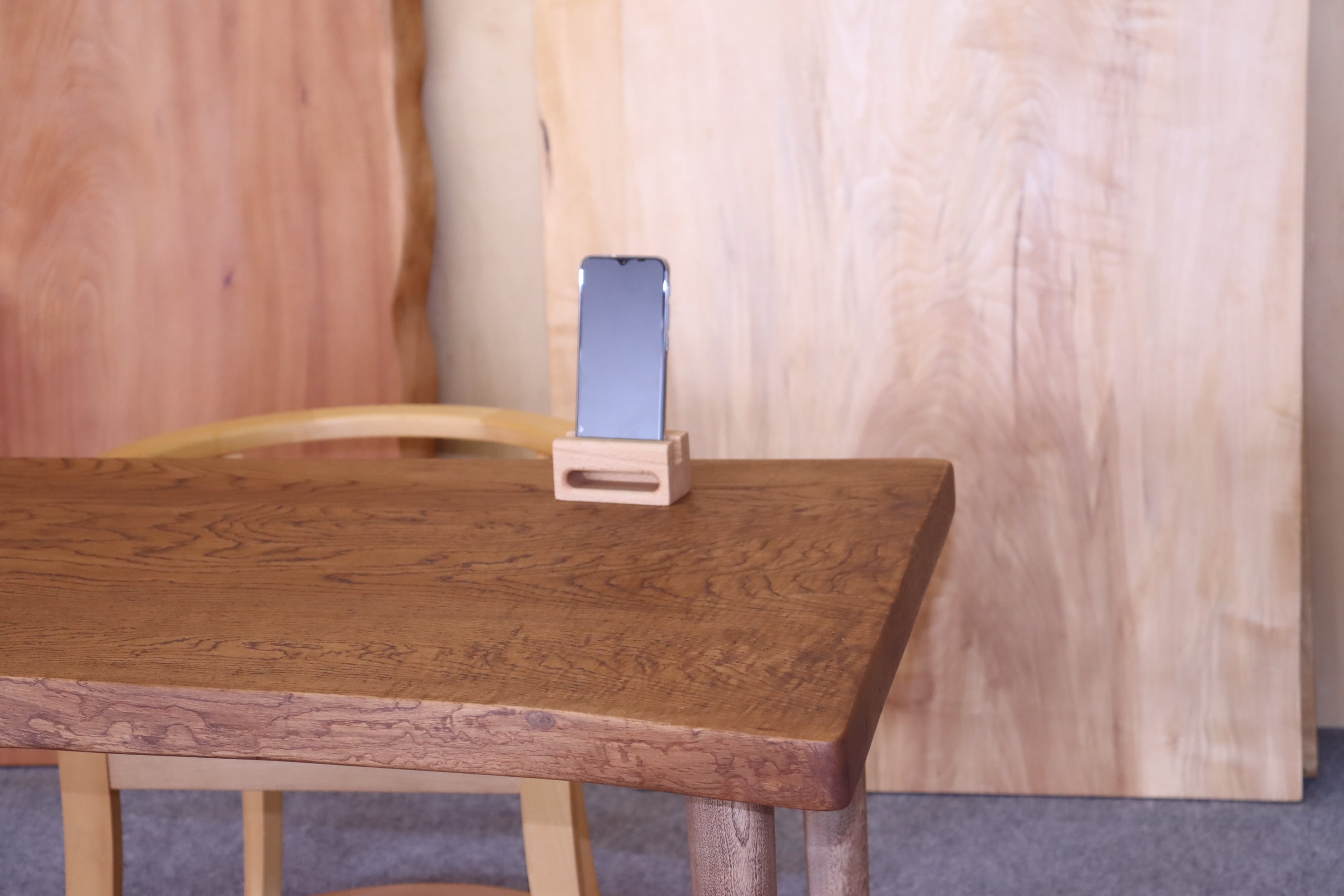 会津の天然木「スマホスタンド＆スピーカー」ぶな仕様 | 木の店ステラ