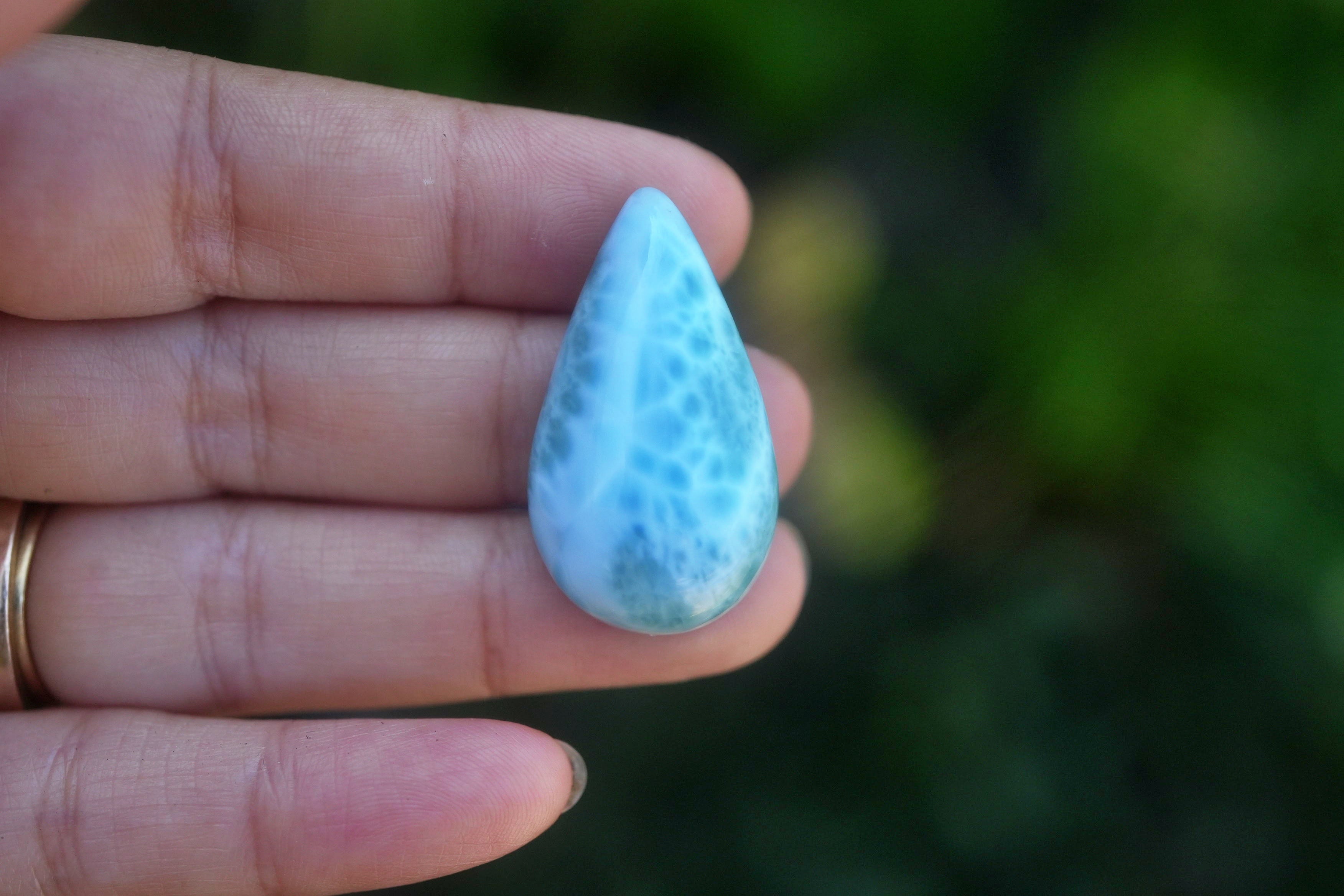 レースの波模様☆ラリマー ルースs1250 | Funky garuda Stone