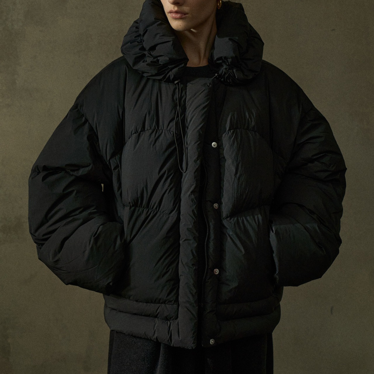 Volume Down Jacket T3892
