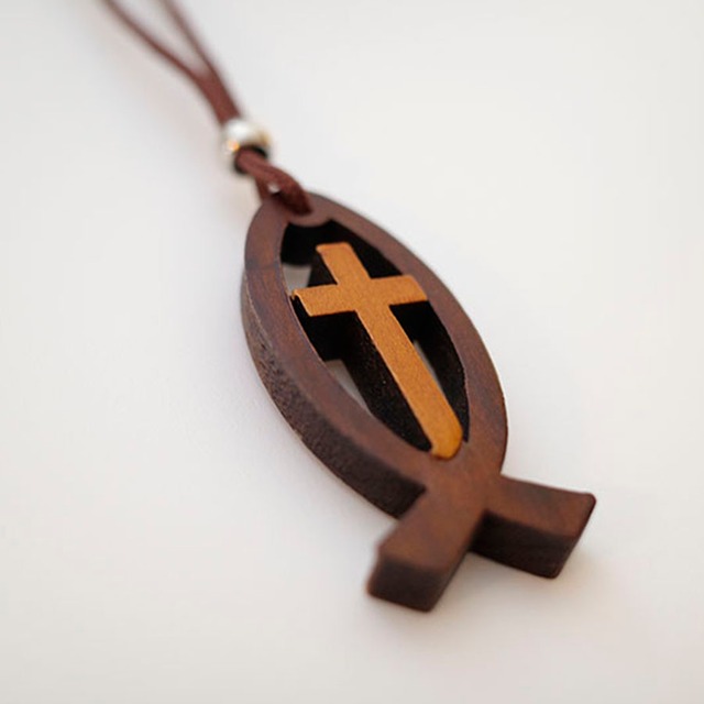 十字架 紐付きアクセサリー_フィッシュ＆十字架