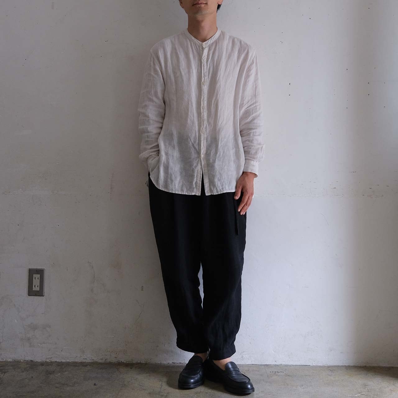 unisex egg pants C／herringbone linen〈black〉 | SALUÉ