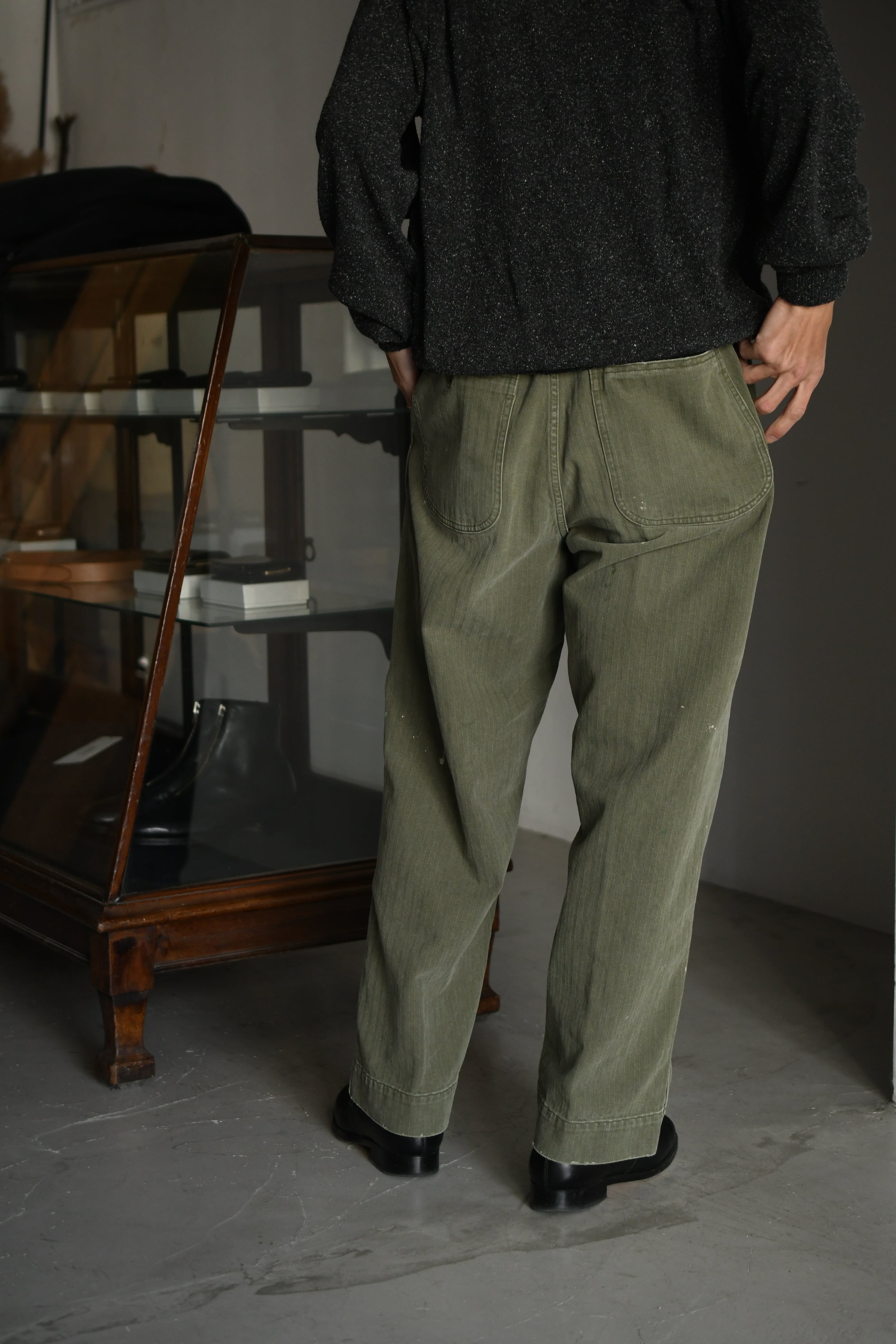HERILL / USMC HBTpants (Olive drab) | nariwai