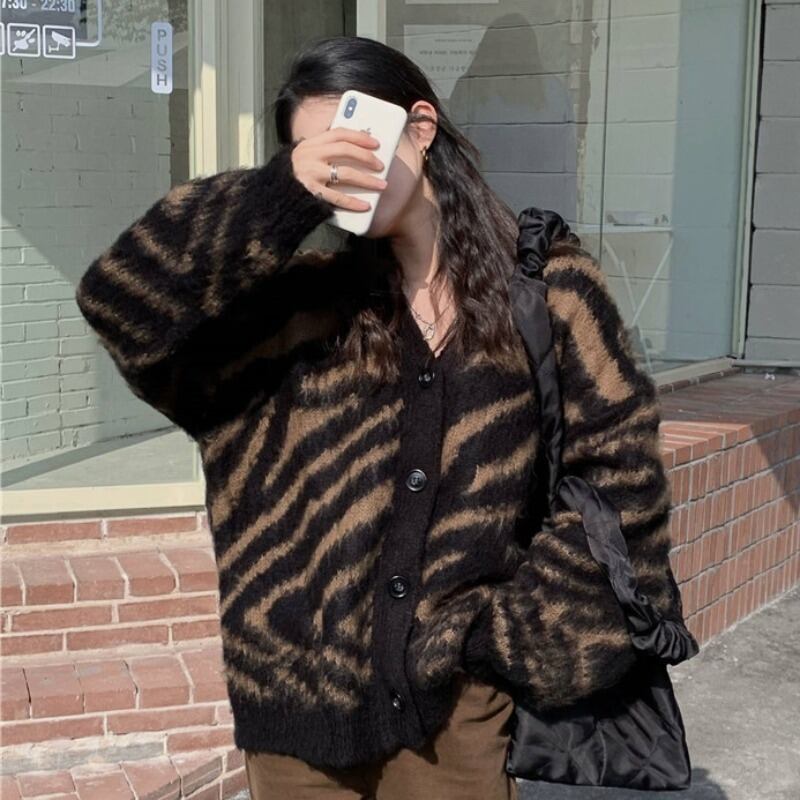 セーター ジャケット オータムウィンターVネックルーズパターンニットカーディガントップス 秋物 冬物 YY-ファッション36926865097