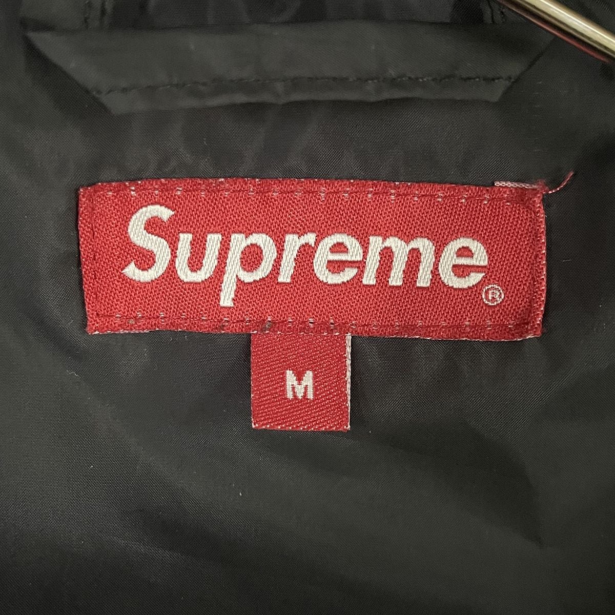 通販新品 Supreme - シュプリーム ピンストライプパネルスポーツダウン