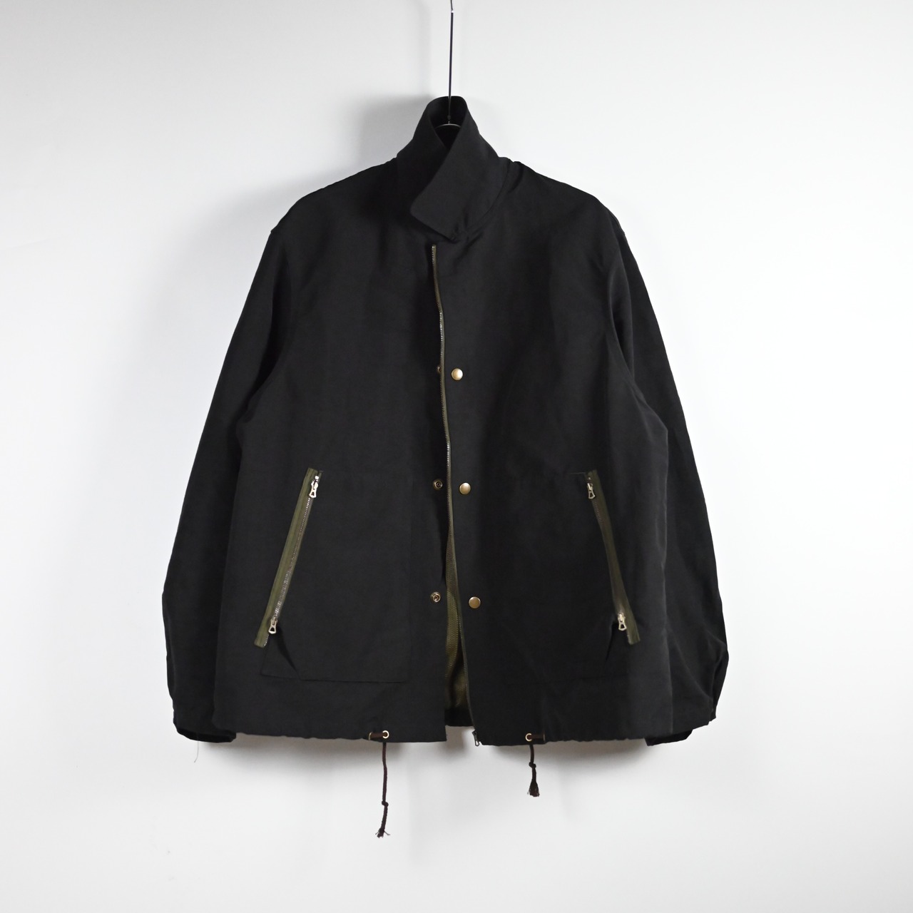barbell object / coach jkt