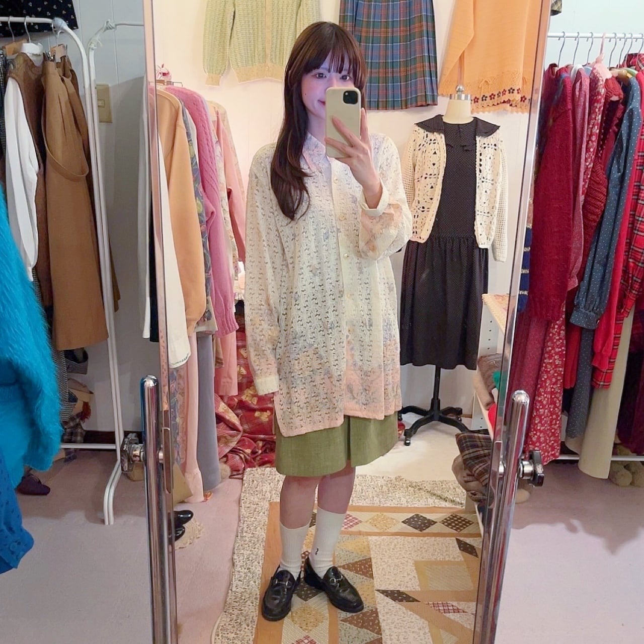 cream gradation flower mesh blouse