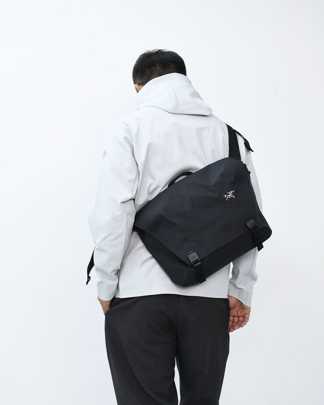 ARC'TERYX 25秋冬 Granville 10 Courier 国内正規 Granville Courier Bag