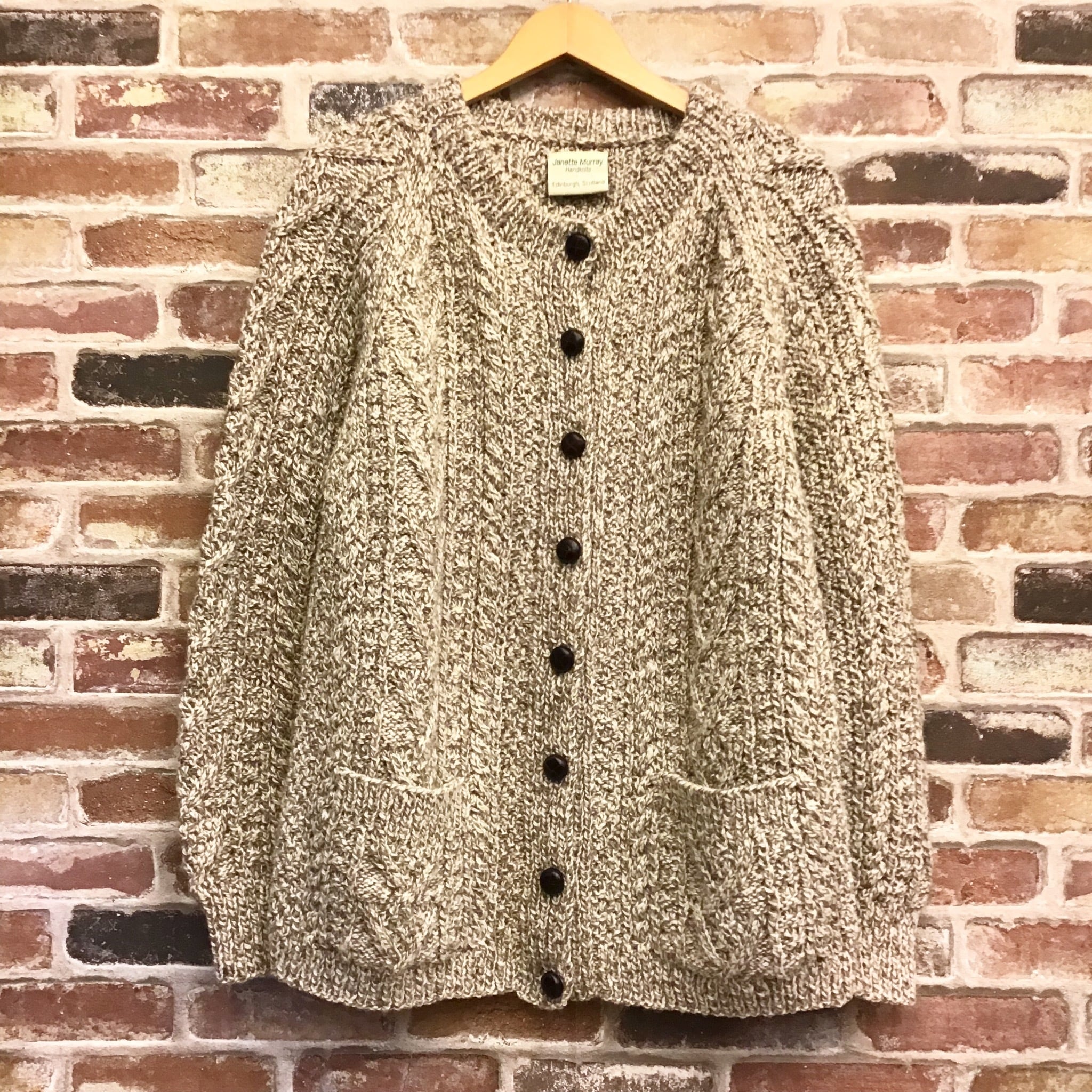 お値下げ！みなとのてんらんかいJanette Murray ウールカーディガン Janette Murray Beige Fisherman Knit Cardigan | インポート古着