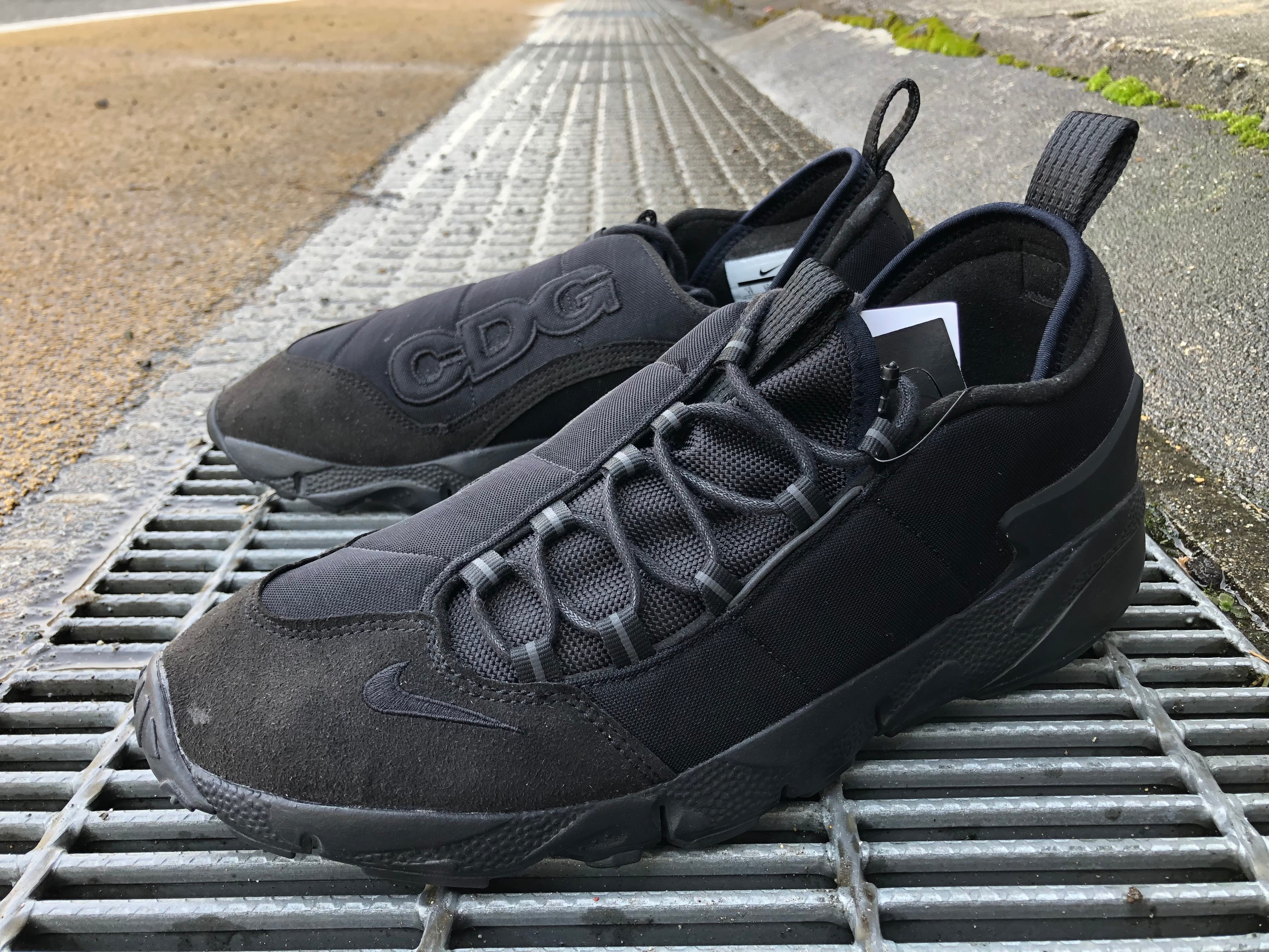 BLACK COMME DES GARCONS x FOOTSCAPE 25CM