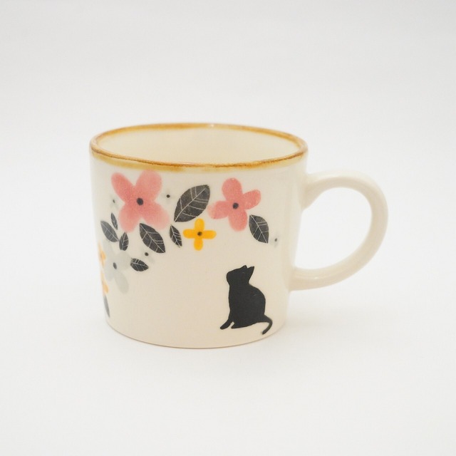 【久保島 利恵】黒猫花マグカップ　ピンク　A-10