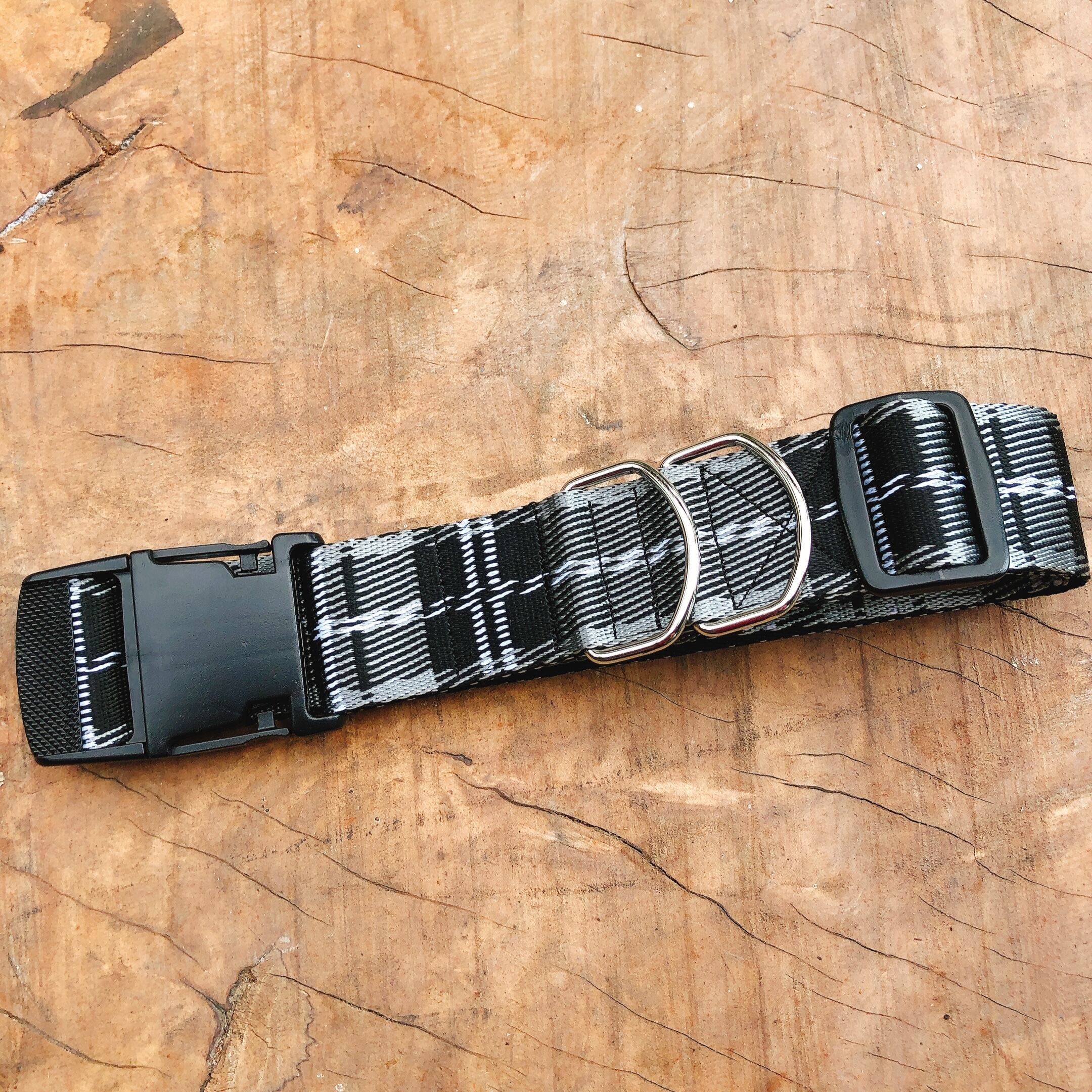 首輪 シルバーチェック